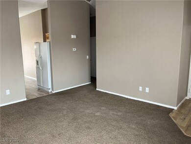 6608 Elk Creek Ln unit 1, Las Vegas, NV 89156 - photo 4
