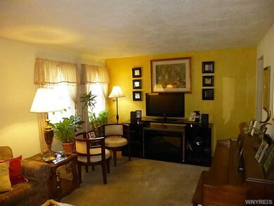 180 Oelkers St, North Tonawanda, NY 14120 - photo 2