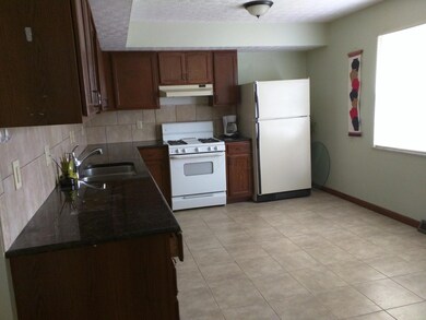 5387 Vinewood Ct, Columbus, OH 43229 - photo 4