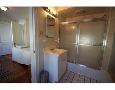 24 Oxford St unit ., Arlington, MA 02474 - photo 4