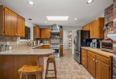 2211 E Golden Rd, Spokane, WA 99208 - photo 6