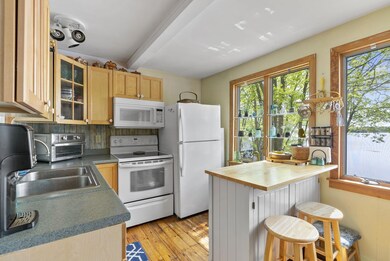 15 Parsons Road, Westport Island