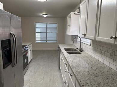 1308 Crestview Dr, Denison, TX 75020 - photo 4