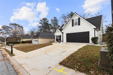 2580 Waterford Park Dr, Lawrenceville, GA 30044 - photo 2