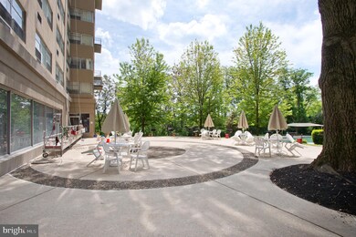 Radnor House unit 708, Bryn Mawr, PA 19010 - photo 6