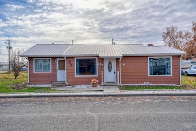 303 W 1st St N, Middleton, ID 83644 - photo 5