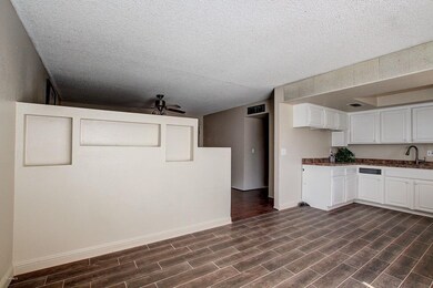 2805 N 46th Ave, Phoenix, AZ 85035 - photo 7