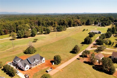 2005 Aberdeen Ln, Walhalla, SC 29691 - photo 2