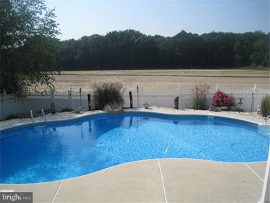 305 Wellington Way, Swedesboro, NJ 08085 - photo 4