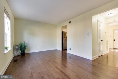 9104 Bronze Bell Cir, Columbia, MD 21045 - photo 5