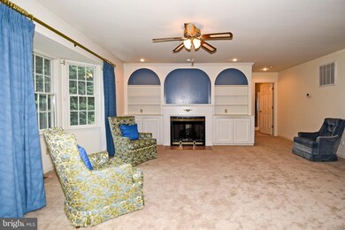 219 Dover Rd, Warrenton, VA 20186 - photo 5