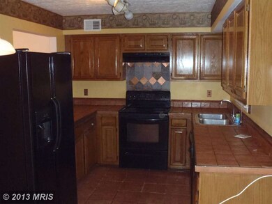 10602 Joyceton Dr, Upper Marlboro, MD 20774 - photo 6