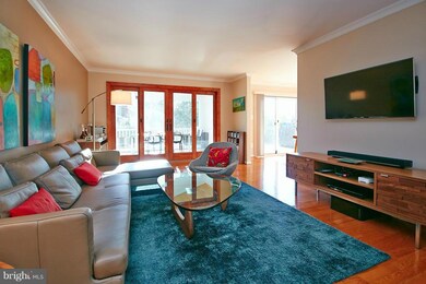 401 Troy Ct SE, Vienna, VA 22180 - photo 4