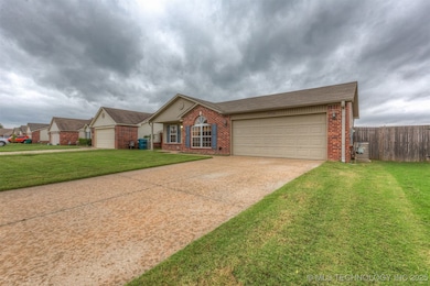 8932 S 258th East Ave, Broken Arrow, OK 74014 - photo 3