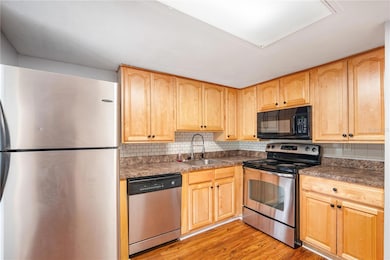 7639 Dolonita Dr unit 7639, Tampa, FL 33615 - photo 5