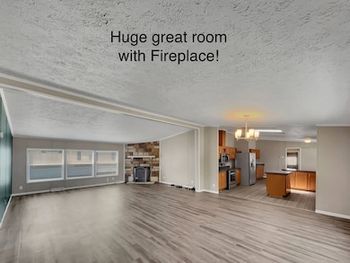 8346 Feather Hollow, Fenton, MI 48430 - photo 4