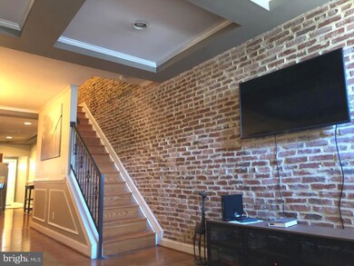 105 S Clinton St, Baltimore, MD 21224 - photo 2