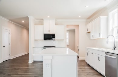 Tifton II Kitchen