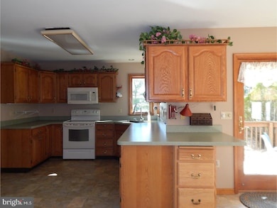 1803 County Line Rd, Barto, PA 19504 - photo 6