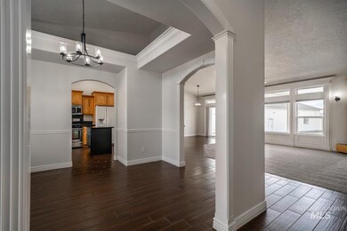 8265 S Danskin Ln, Meridian, ID 83642 - photo 5