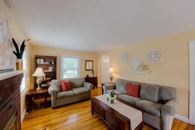 6 Bellingham Rd, Worcester, MA 01606 - photo 5