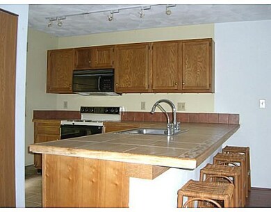 Kitchen. Ceramic counter top