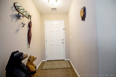 2310 E Fargo Place, Broken Arrow, OK 74012 - photo 5