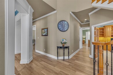 8200 Thornwood Dr, North Richland Hills, TX 76182 - photo 7