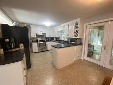 19 Strafford Rd, Dover, NH 03820 - photo 3