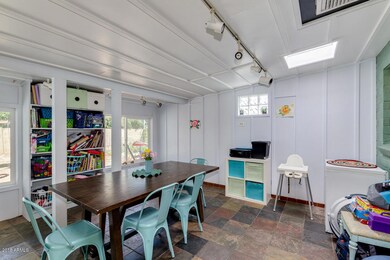 Enclosed AZ Sun Room