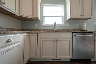 11052 Elkhart Place, Crown Point, IN 46307 - photo 7