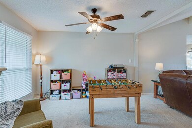 7925 Shannon Ln, North Richland Hills, TX 76180 - photo 4