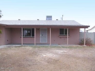 023-190716 - front patio