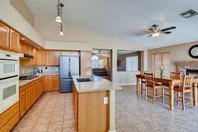 1898 West Enfield Way Chandler-large-010