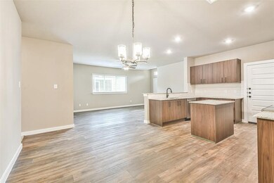 9896 Grosbeak Ln, the Woodlands, TX 77354 - photo 3