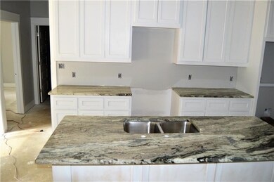 4445 Hathern Dr, Pineville, LA 71360 - photo 6