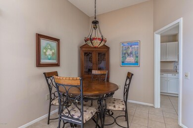 10522 W Ocotillo Dr, Sun City, AZ 85373 - photo 5