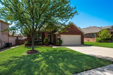1300 Cedar Branch Dr, Wylie, TX 75098 - photo 3