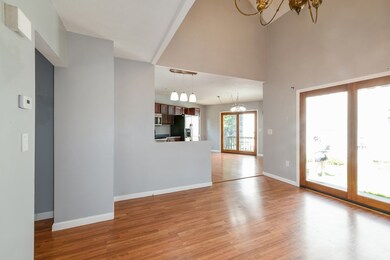 355 Litchfield St, Leominster, MA 01453 - photo 5