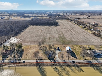 4902 N 700 W, Mc Cordsville, IN 46055 - photo 2