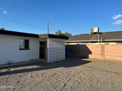 2936 E Granada Rd unit 3, Phoenix, AZ 85008 - photo 3