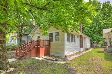 535 N Byers Ave, Joplin, MO 64801 - photo 2