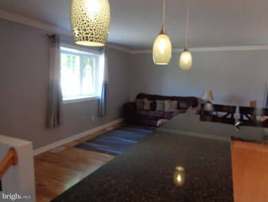 246 Arundel Rd, Pasadena, MD 21122 - photo 2