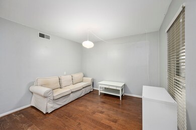 1710 Indiana St unit 8, Houston, TX 77006 - photo 2