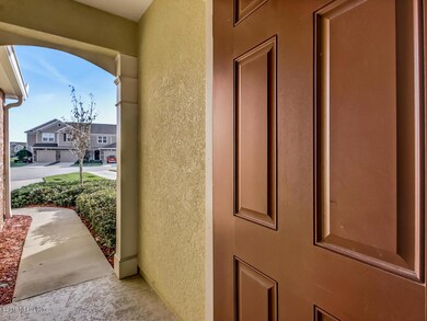 6867 Roundleaf Dr Jacksonville-006-17-Fo