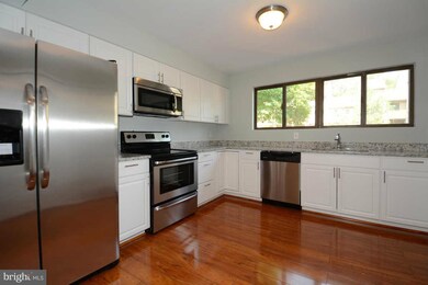 15323 Postillion Terrace, Woodbridge, VA 22191 - photo 3