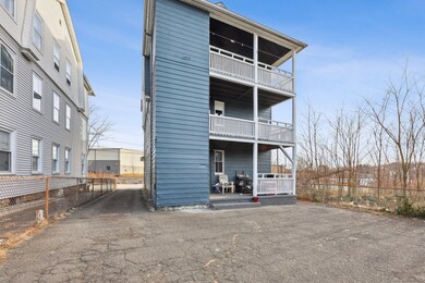 31 Sheffield St, Waterbury, CT 06704 - photo 6