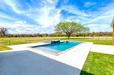 1527 J e Woody Rd, Springtown, TX 76082 - photo 6