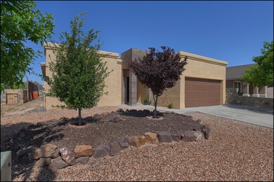 780 Desert Sage Dr, Horizon City, TX 79928 - photo 2