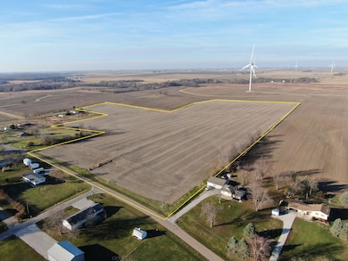 21671 Clarksville Rd, Lexington, IL 61753 - photo 2